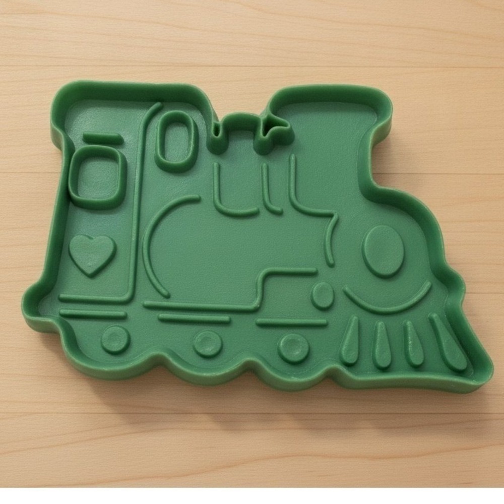 Hutzler Train Locomotive‎ Cookie Cutter 3 Inch Green Plastic Vintage Unmarked